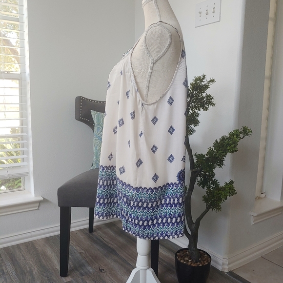 Emma G Top - Picture 5 of 11